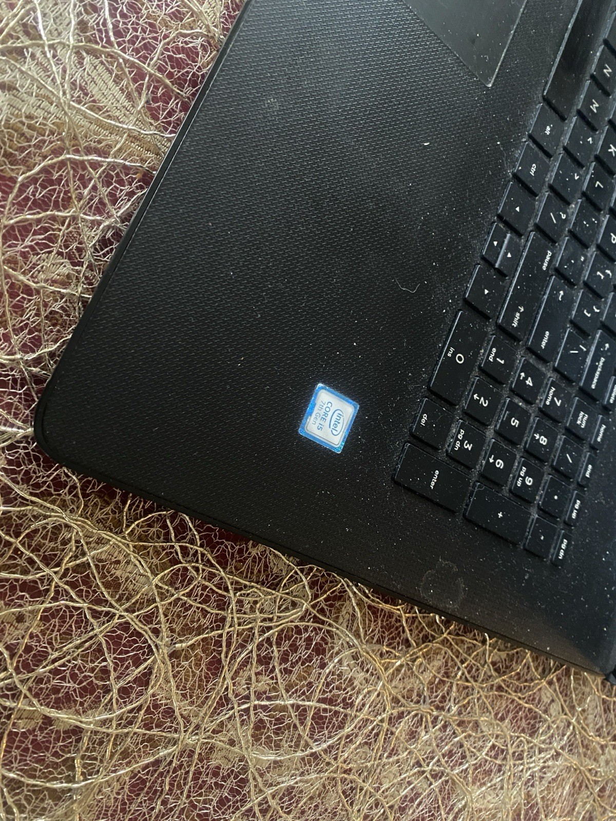 HP Notebook 17-bs011dx i5-7200U 2.50GHz 8GB RAM 932GB HDD Win 10