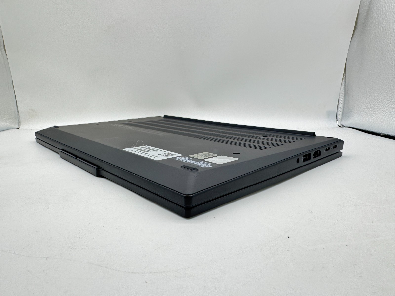 2025 Lenovo ThinkPad T14 Gen 5 intel Ultra 5 135U 16GB Ram 256GB SSD Excellent