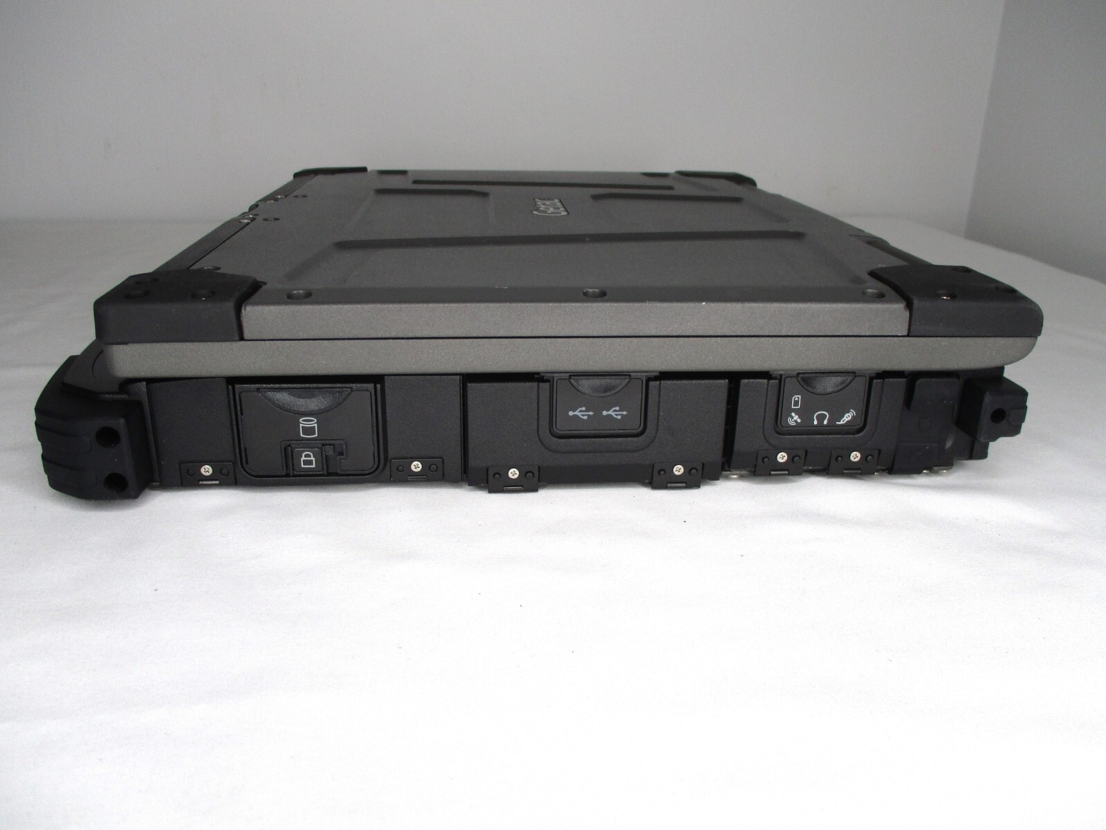 Getac B300 G7 Rugged Laptop 13.3″ FHD Touch i5-8350U 1.7Ghz 16GB 512GB LOW HOURS