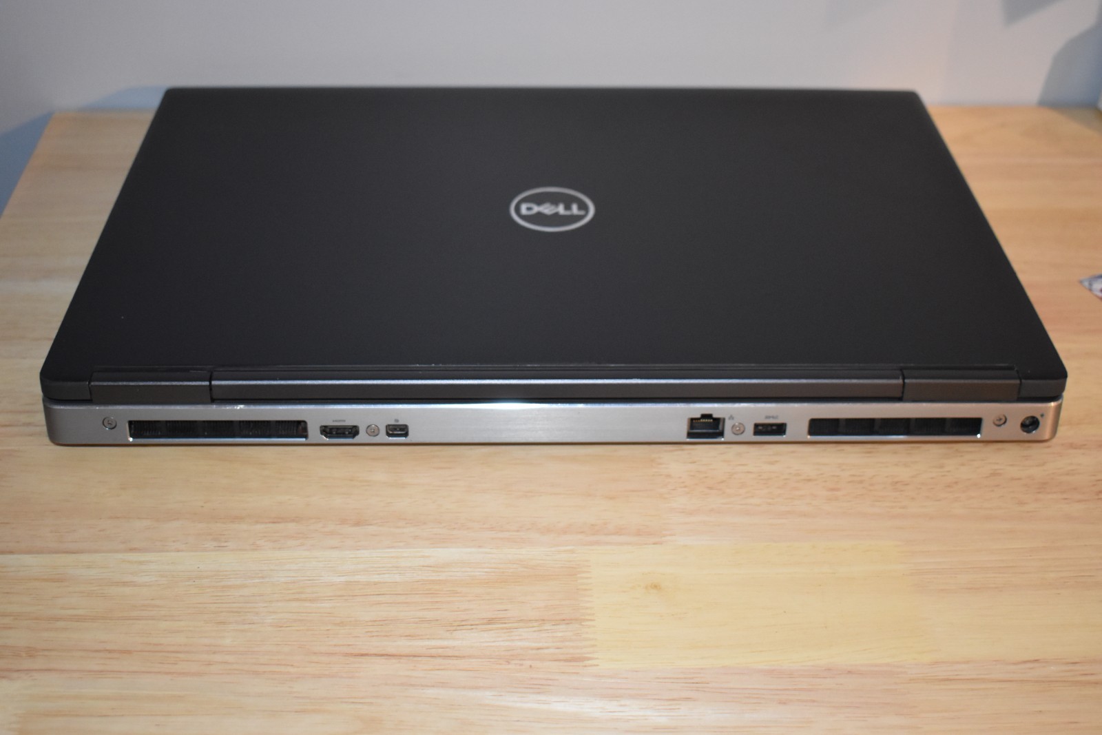 Dell Precision 7740 17.3 FHD Xeon E-2276M 16GB RAM 1TB SSD Quadro RTX 3000