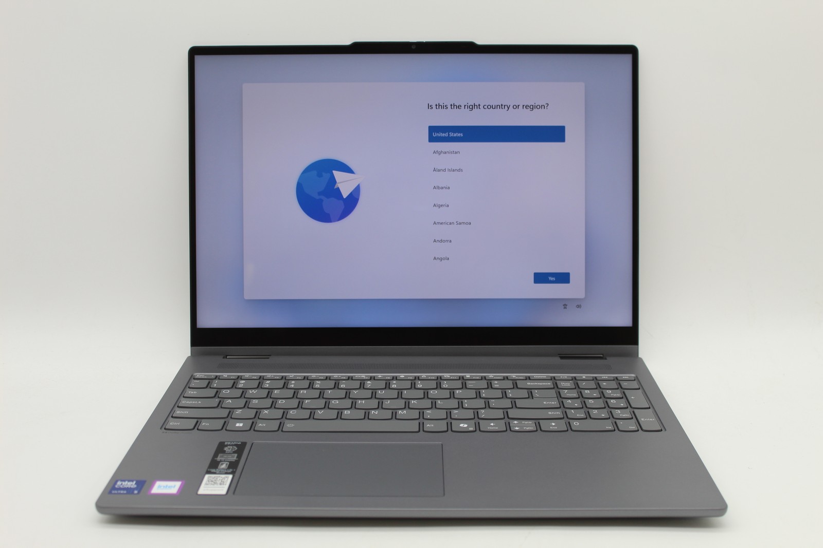 Lenovo IdeaPad 5i 16″ Touch Laptop Intel Core Ultra 5 225U 16GB 512GB PC664272