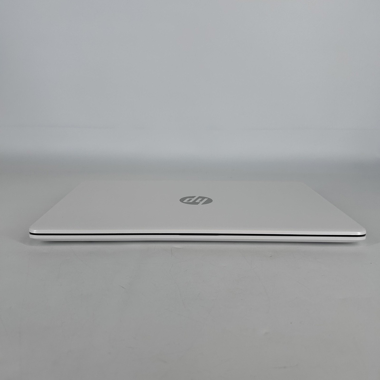 HP Notebook 15 White HD i5-1035G1 1.00GHz 12GB RAM 256GB SSD Excellent