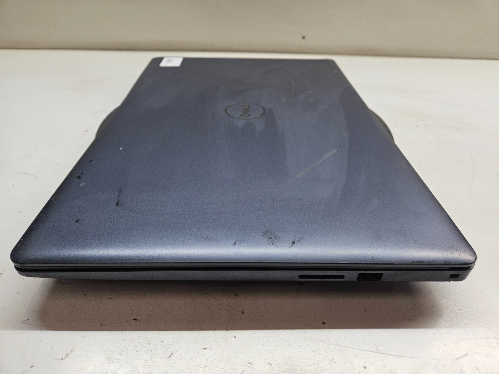 Dell Inspiron 5575 AMD Ryzen 5 2500U 3.6GHz 4GB 1TB HDD WIN 10