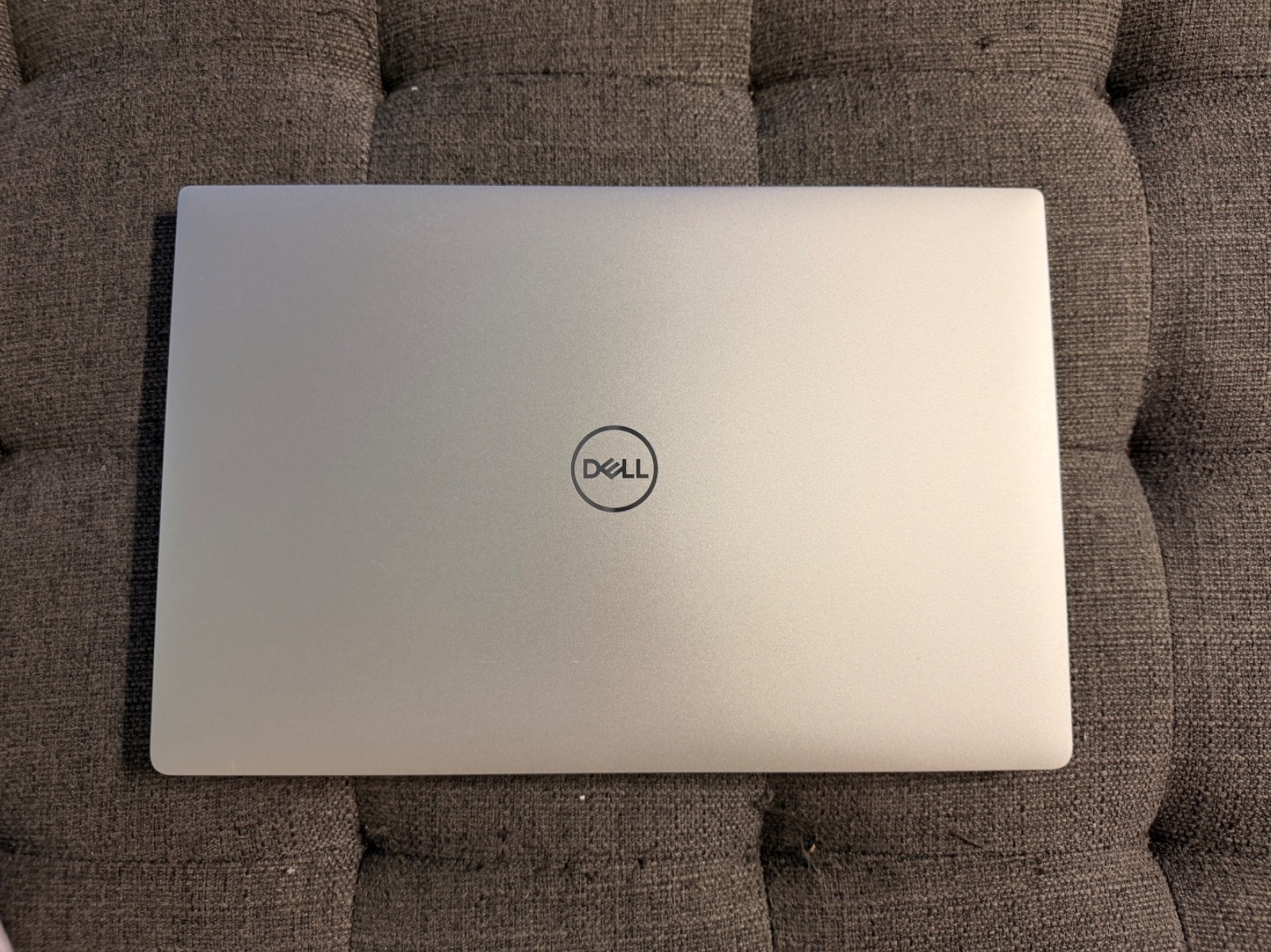 Dell XPS 15 7590 4K OLED Laptop i7-9750H, 16GB RAM, GTX1650 GDDR5 GPU
