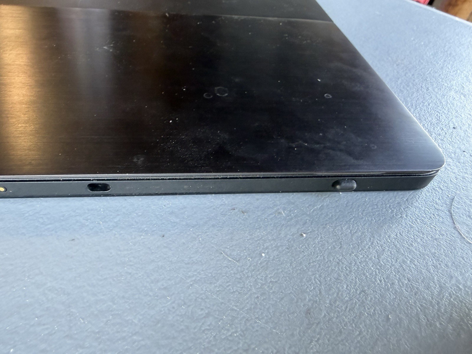 Dell Latitude 5285 2-in-1 i5-7300U 8GB RAM NO OS/SSD/HDD