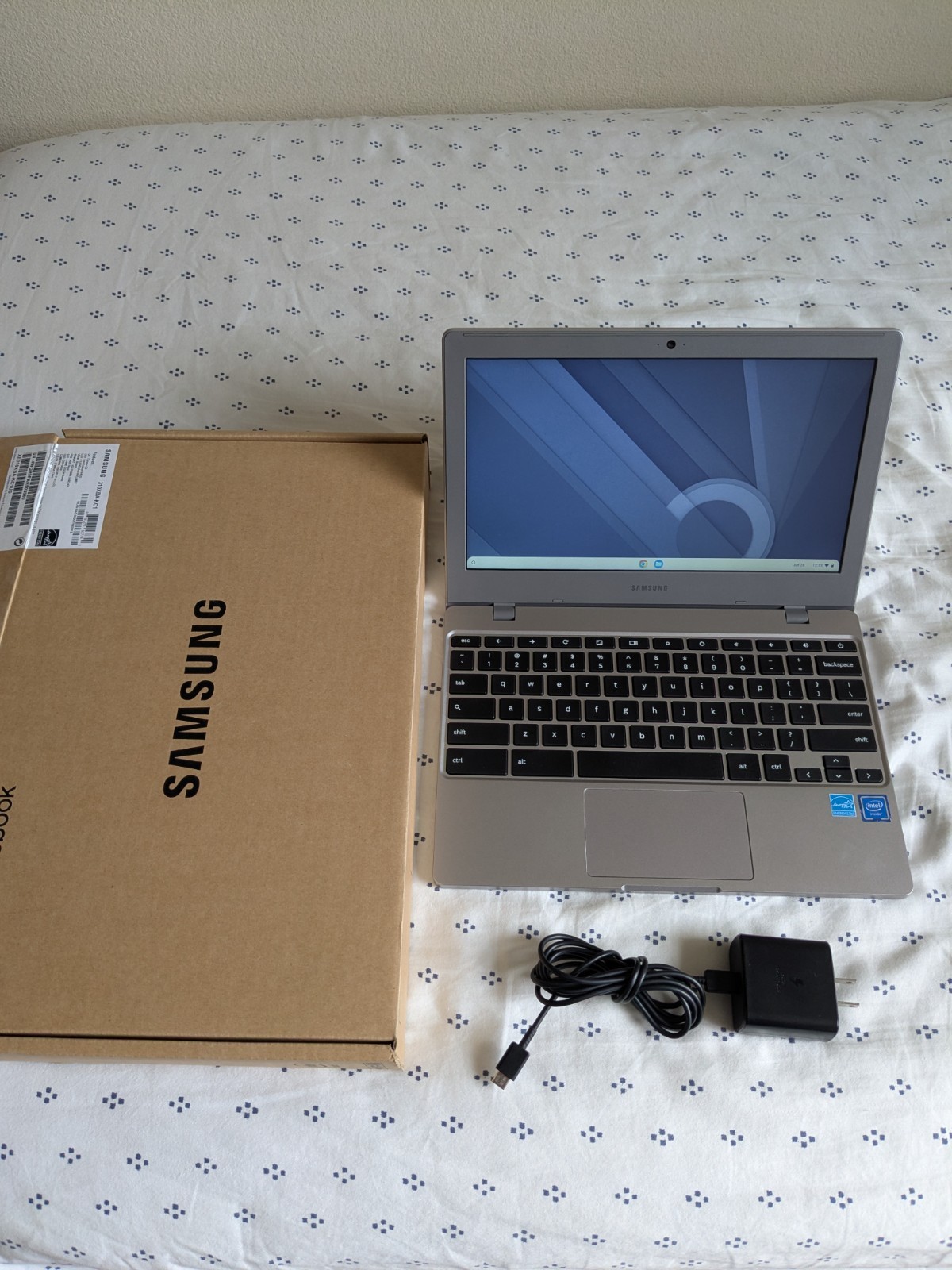 Samsung Chromebook 4 11.6” (32GB eMMC Intel Celeron N4020 1.1GHz 4GB RAM)…