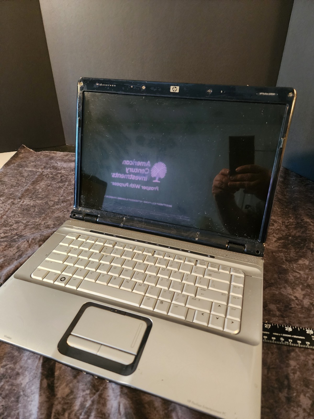 HP Pavilion Entertainment PC Dv6-1355dx Laptop. Untested. As Is For Parts