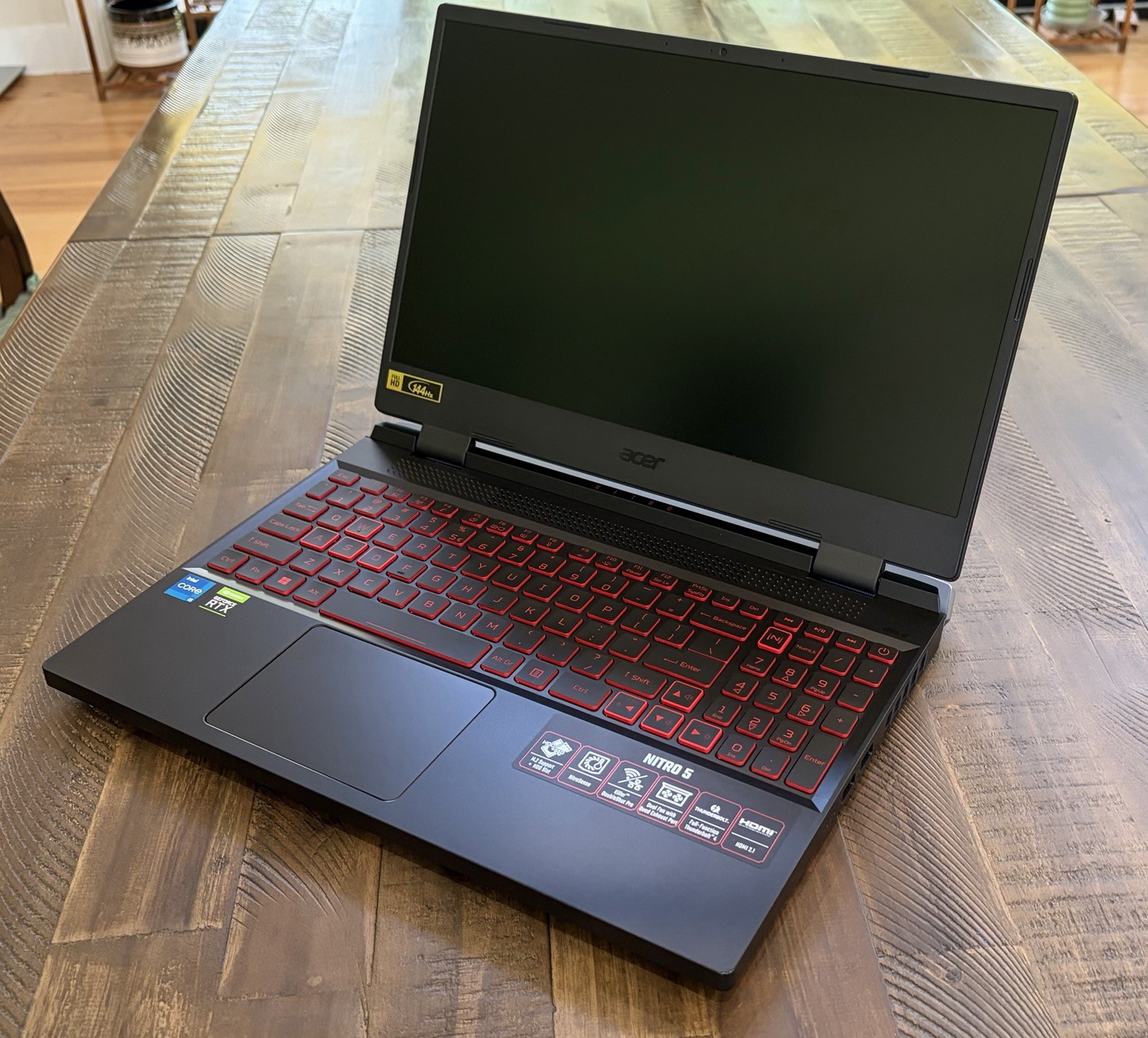 Acer Nitro 5, Intel Core i5-12500H, GeForce RTX 3050