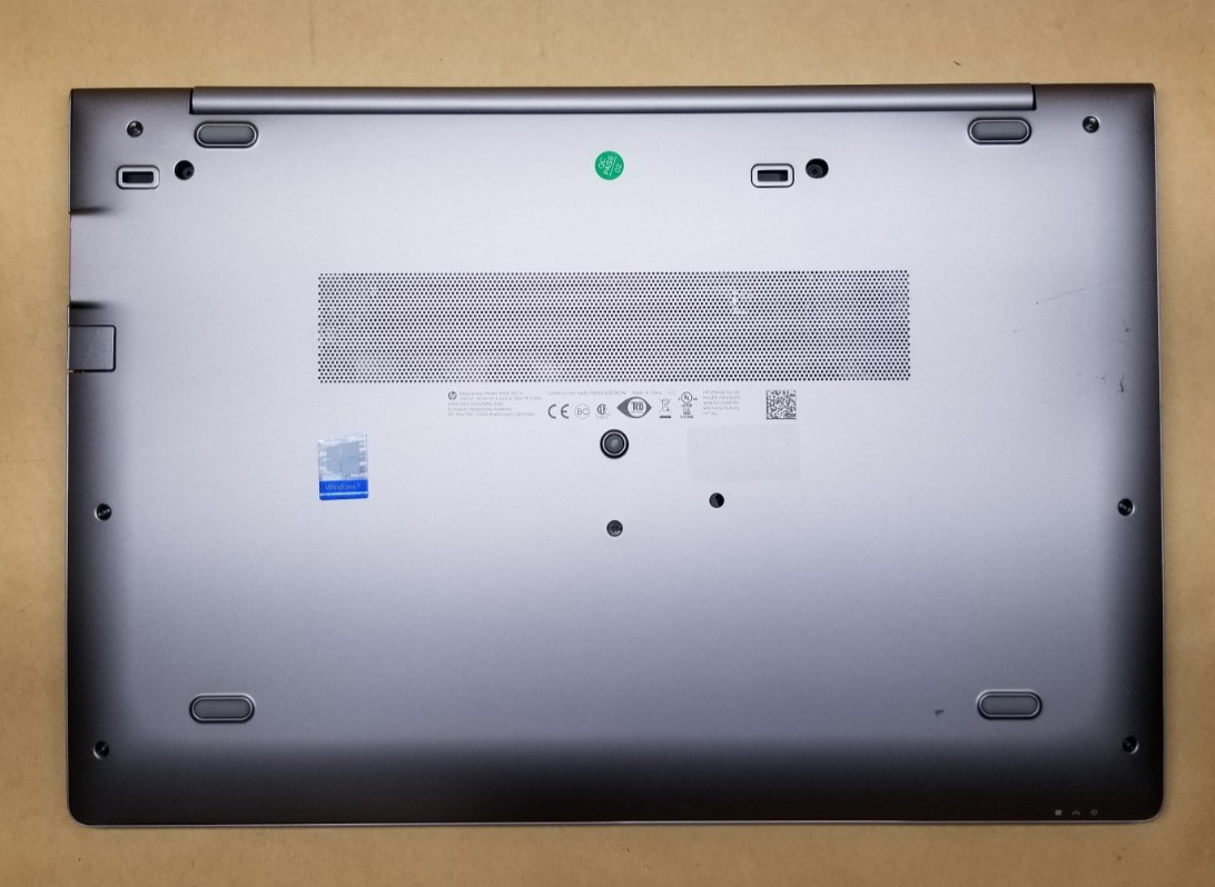 HP Zbook 15u G5 15.6″ Laptop i7-8550U, 8GB RAM 256GB SSD PRO WX 3100 WIN 11 PRO