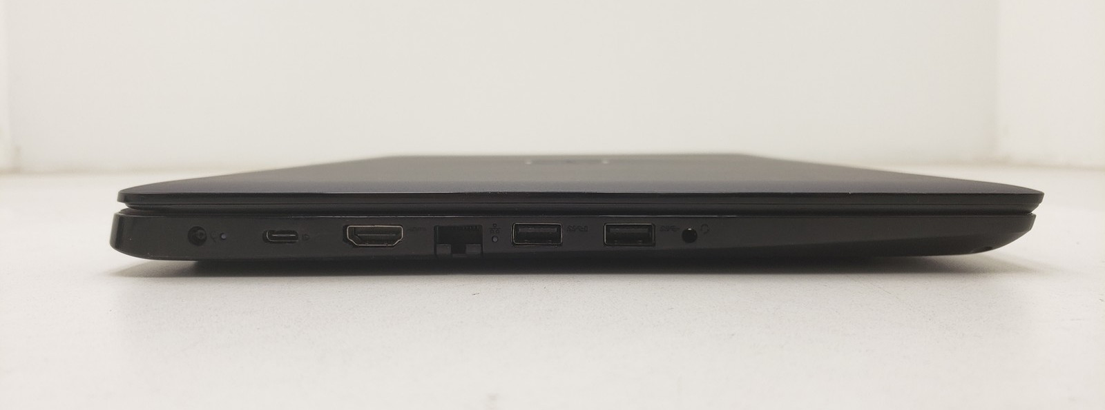 Dell Latitude 3500 i7-8565U 16GB RAM 256GB SSD 15.6″ Win 11 GeForce MX130 Laptop