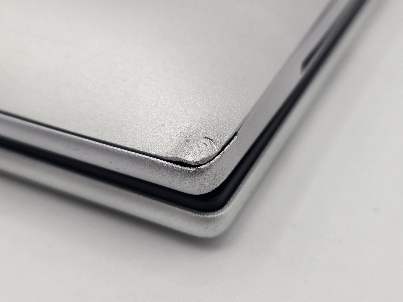 HP EliteBook 840 G9 14 Core i7-1255U 16GB 512GB SSD Windows 11 Grade D