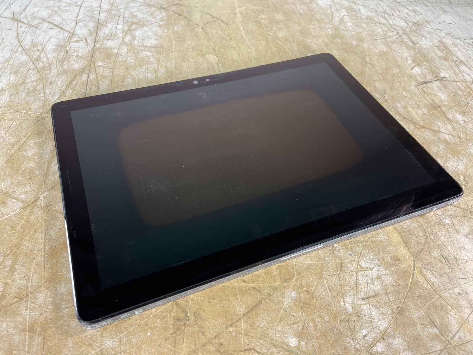 DELL LATITUDE 7200 2-IN-1 i5-8365U @ 1.60GHz, 16GB RAM, NO HDD/OS