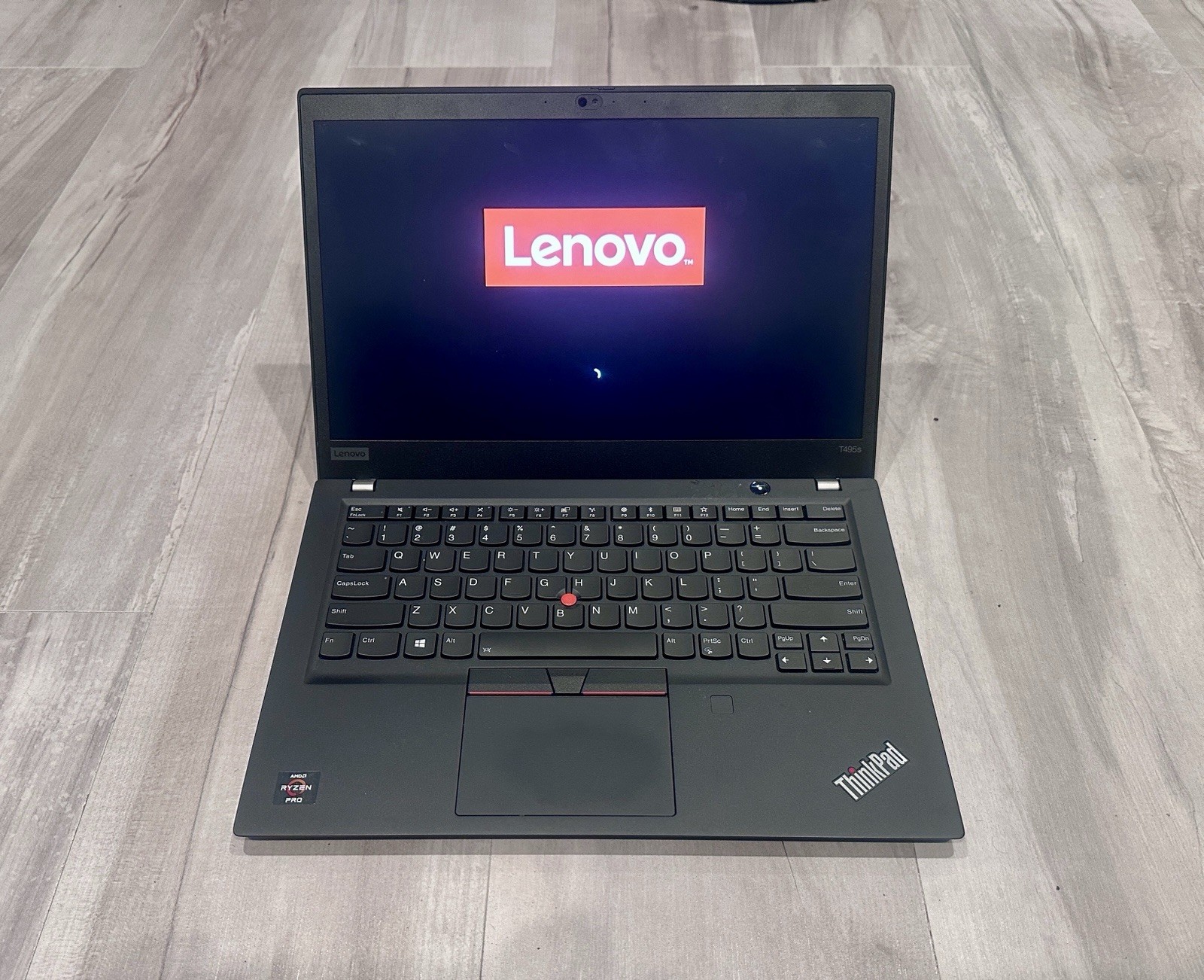 Lenovo ThinkPad T495s 14″ Ryzen 7 Pro 3700U 16GB RAM 512GB SSD Win 11 Pro