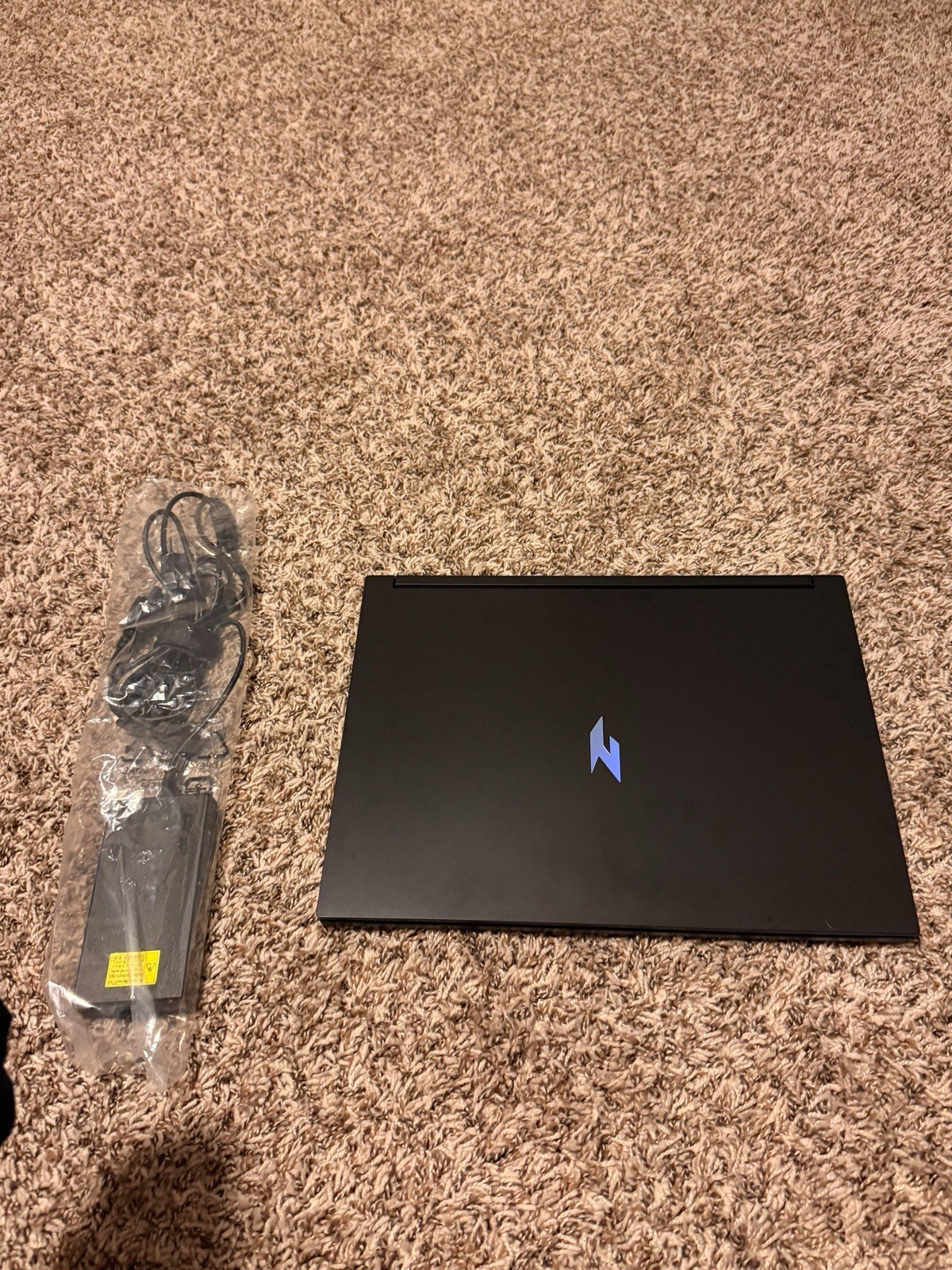 Acer Nitro V 16 Gaming Laptop AMD Ryzen 7 RTX 5060 32GB DDR5 1TB SSD 16″ 180Hz
