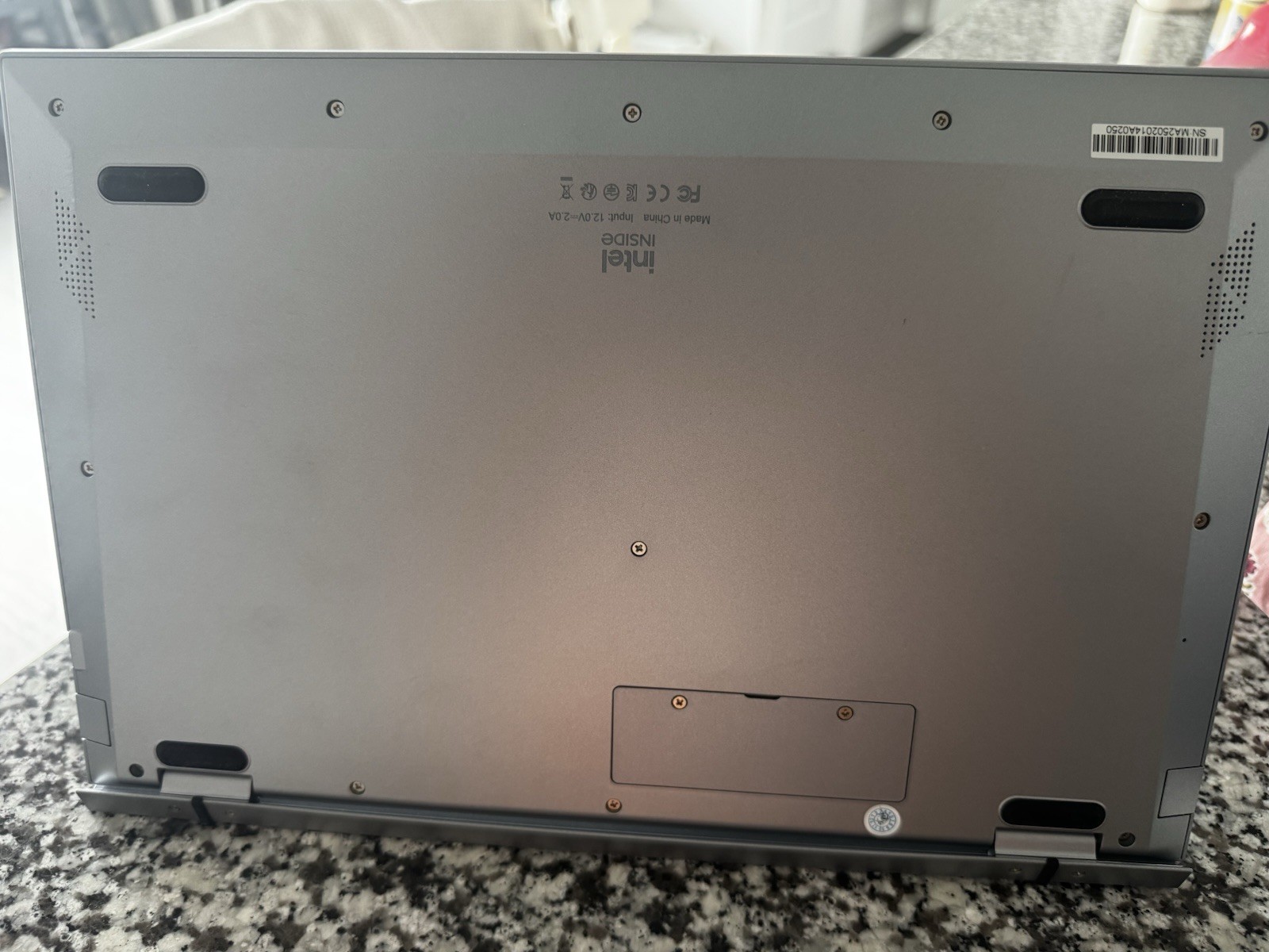 Intel Silver Notebook Laptop PC – Complete Unit – Sleek Silver Design