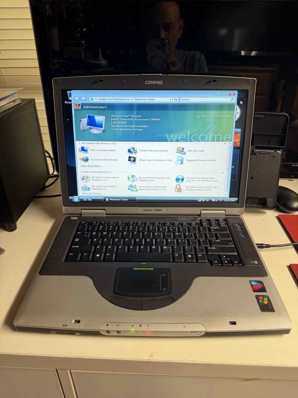 Vintage HP Compaq X1000 Laptop 15.1 TFT, WinVista, Cen 1.73 GHz, 30 GB, 1.5 DVD