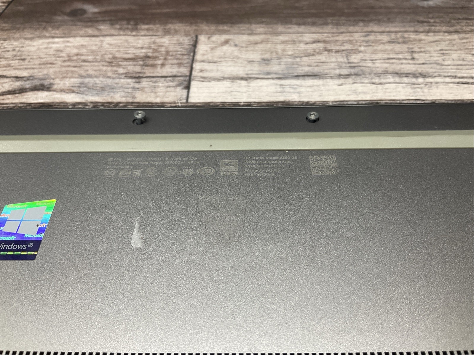 HP ZBook x360 G5 Studio / i7 9th Gen / No RAM Laptop Notebook PC / M5