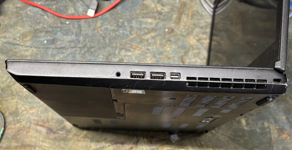 Lenovo ThinkPad P50 Core i7-6700HQ 16GB RAM 512GB NVME Quadro M1000M