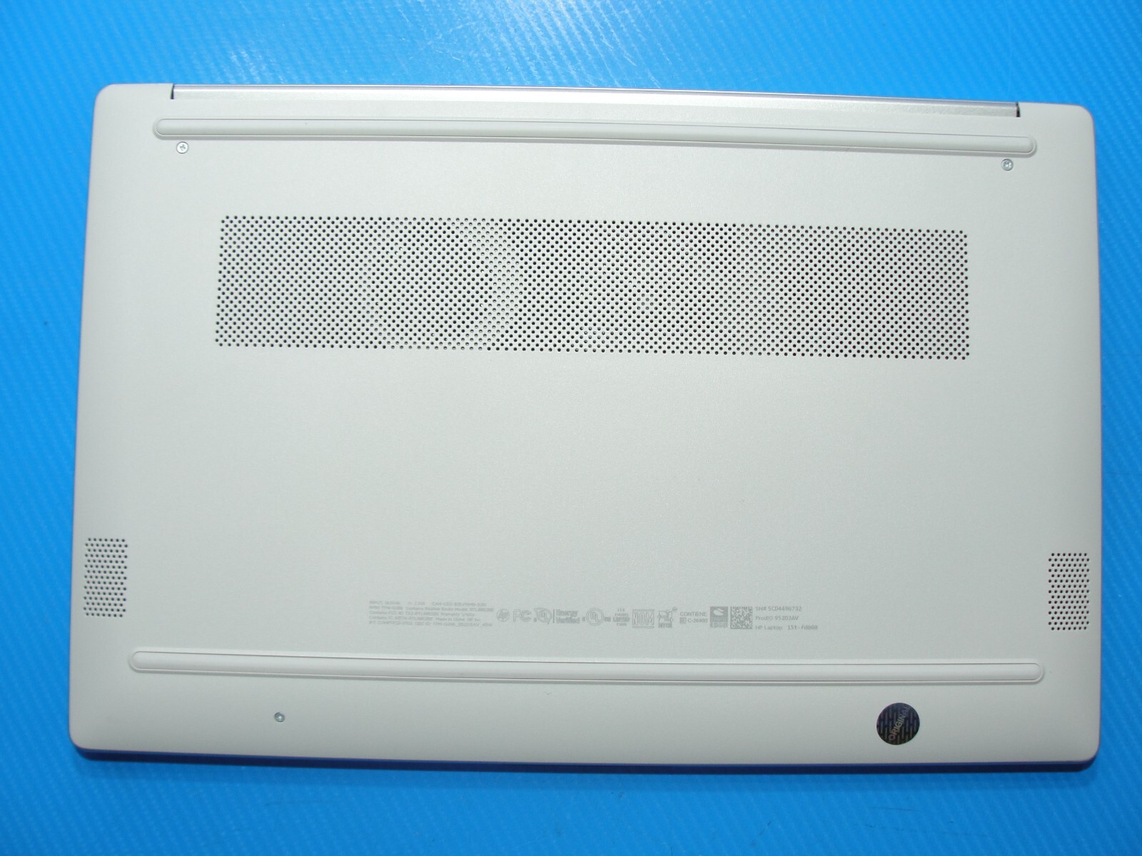 HP 15t-FD000 15.6”HD Intel Core i5-1334U 1.3GHz 8GB SSD Reset 256GB + Charger