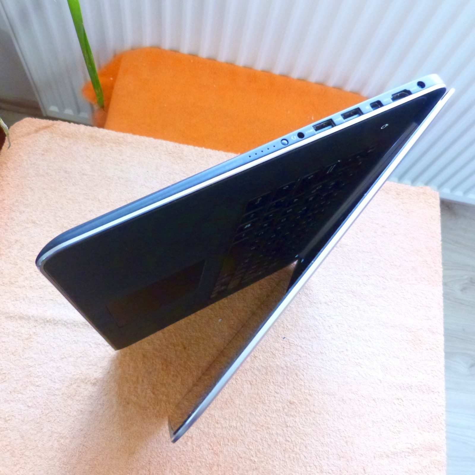 Dell XPS 15 9530 Carbon Fiber Magnesium 15-inch 4K Ultra | 1TB SSD |…