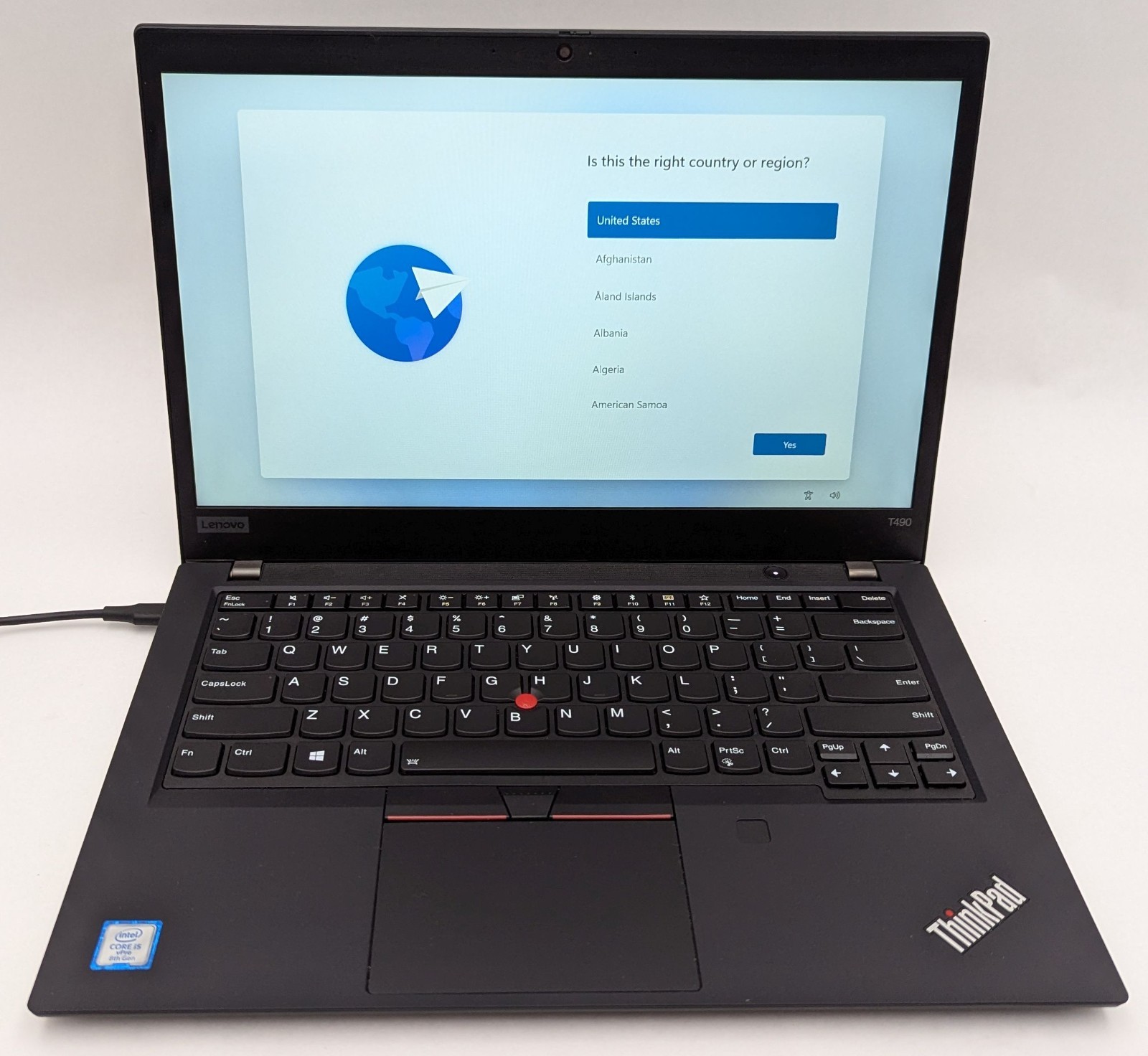 Lenovo ThinkPad T490 14″ Laptop i5-8365U 1.60GHz 8GB RAM 256GB NVMe Windows 11