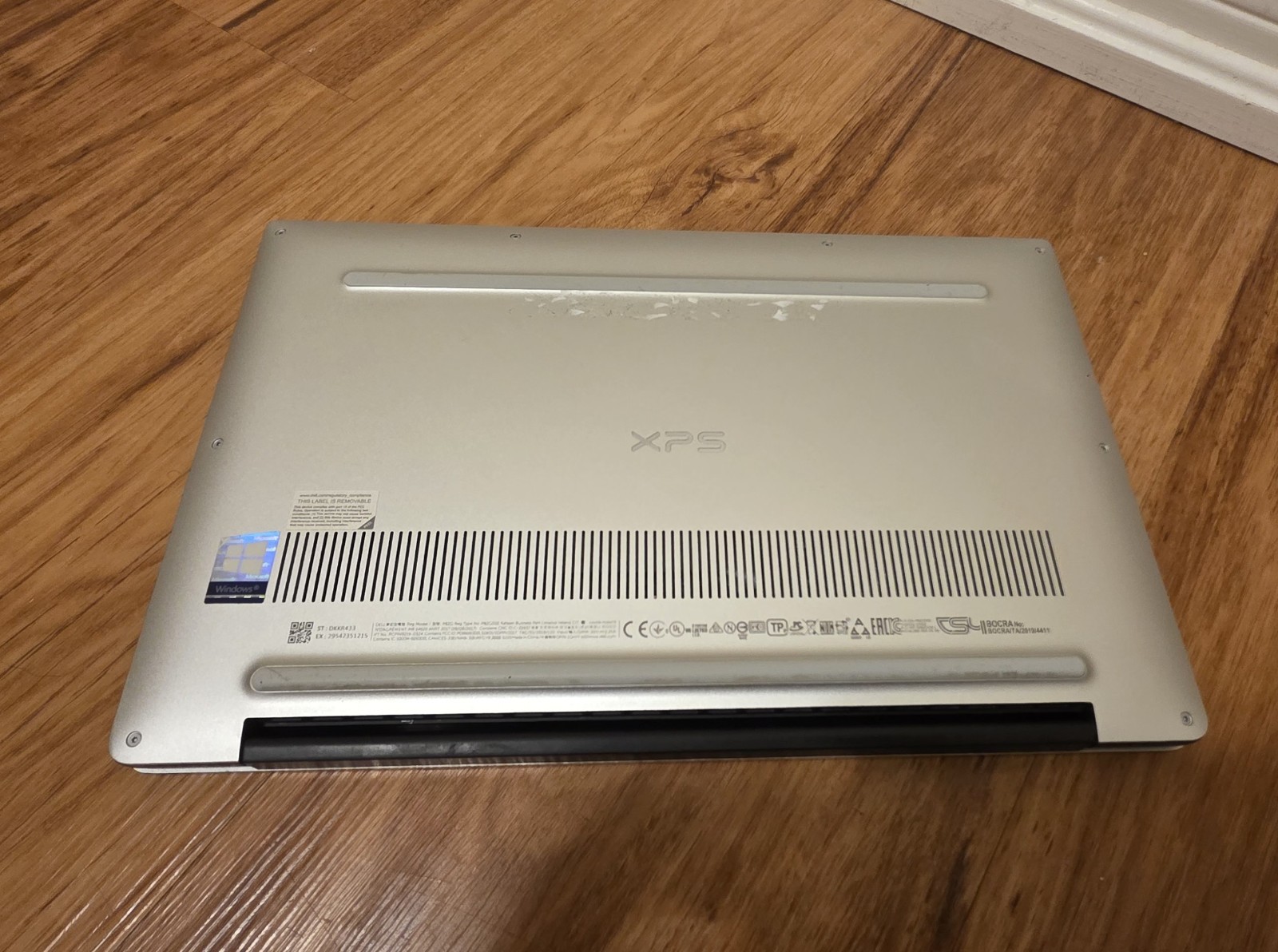 Dell XPS 13 9380 13″ 4K Touch | i5 8365u | 8GB Ram | 256 SSD | Win11Pro