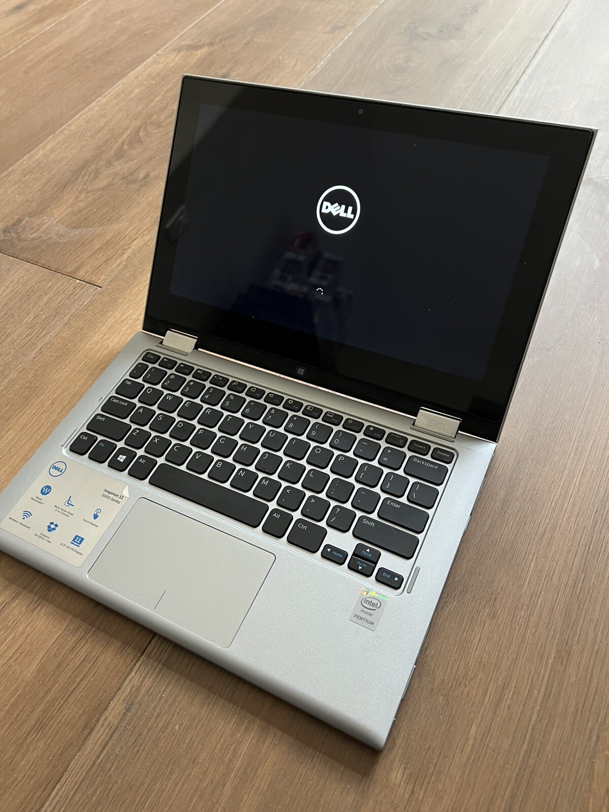 Dell Inspiron 11 3195 11.6″ (64GB, AMD A9, 2.60GHz, 4GB) Laptop – Gray