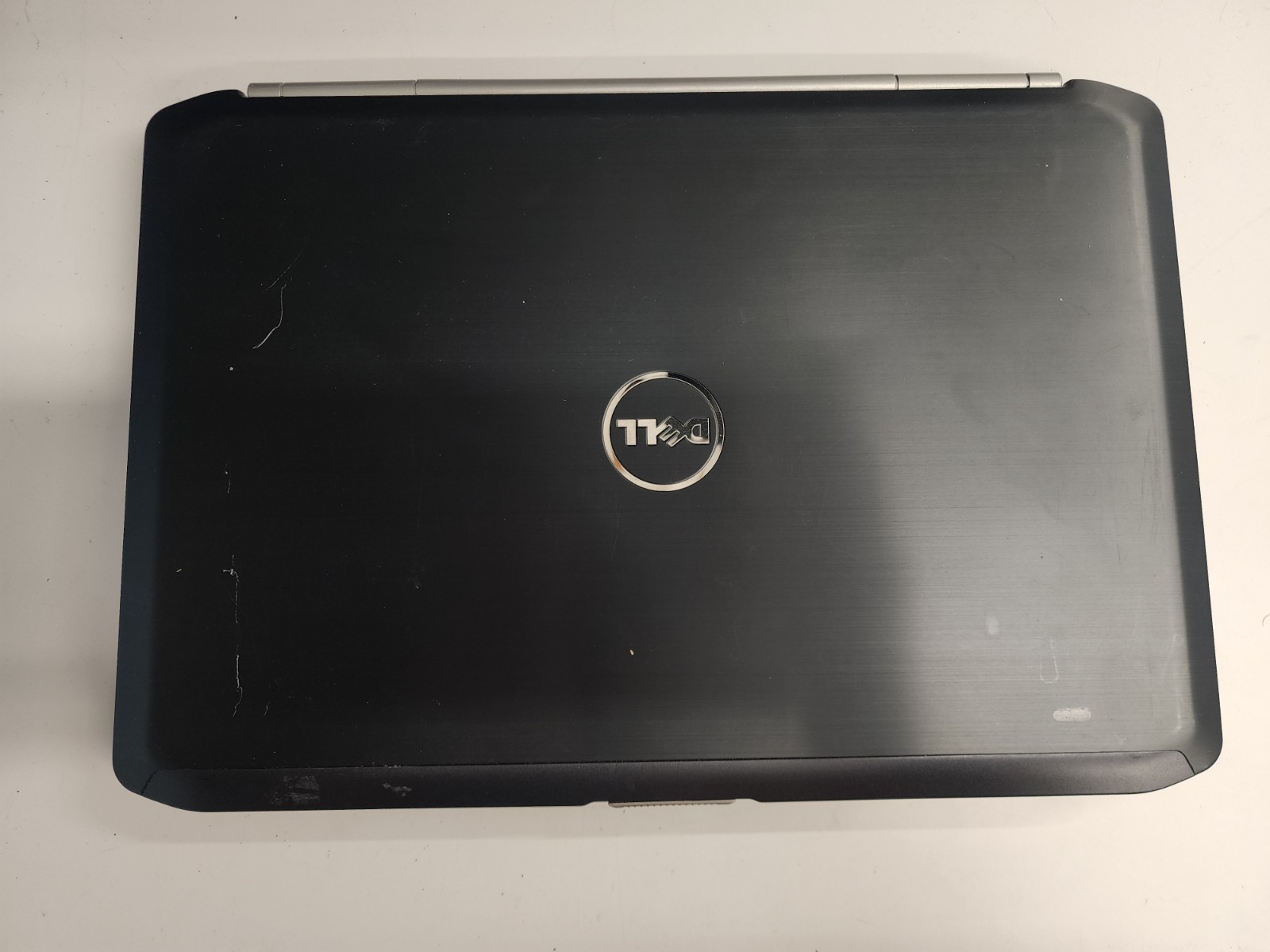 DELL LATITUDE E5420 15″ i5-2430M 2.40 GHz 8GB No Hdd