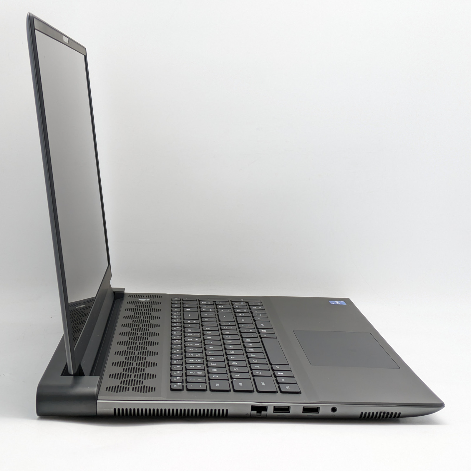 Alienware m18 R2 18″ i7-14700HX 16GB DDR5 1TB SSD GeForce RTX 4070 Windows 11H