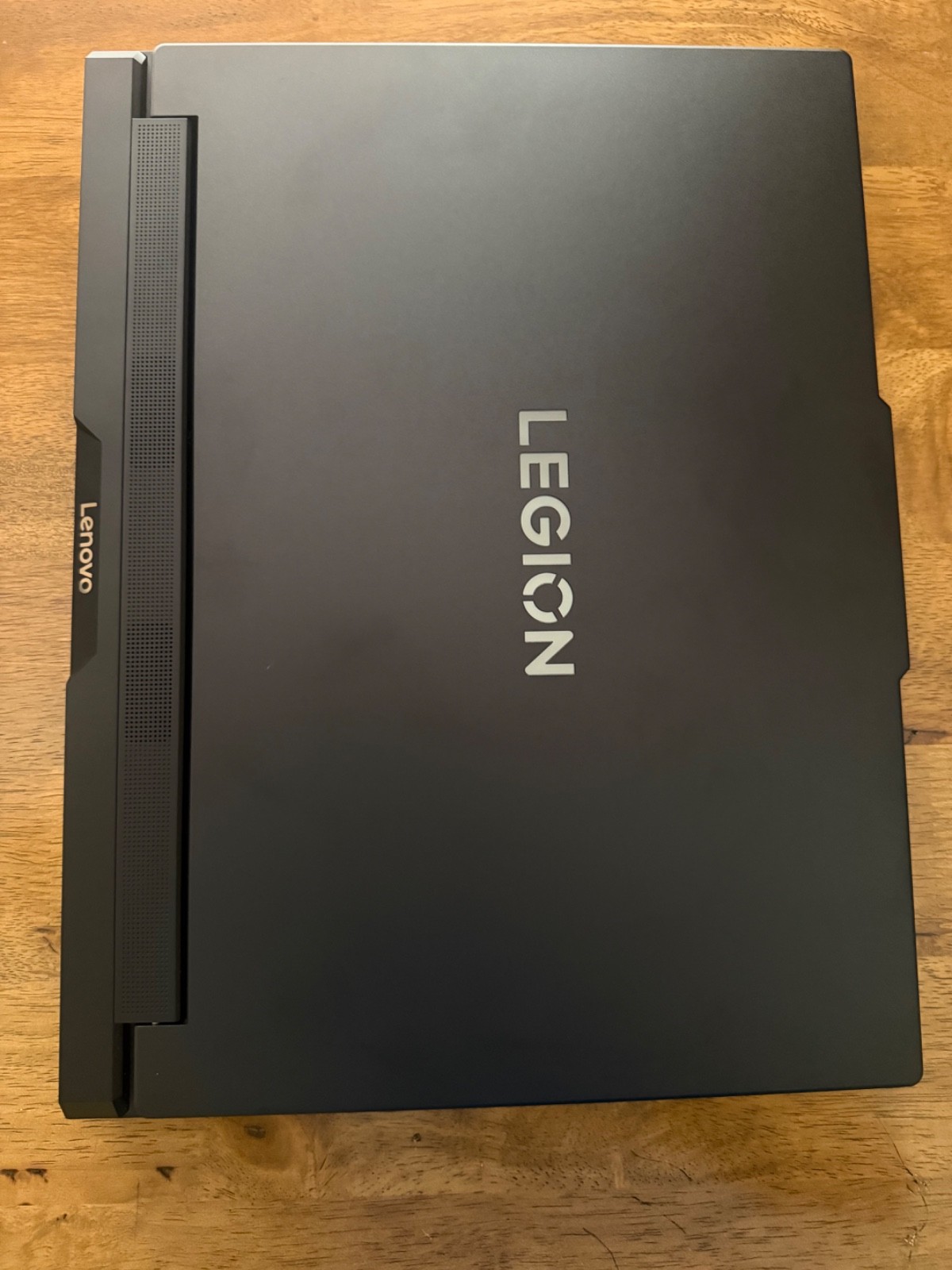 New Lenovo Legion Pro 7i, 16″ 2.5K OLED, Ultra 9 275HX,RTX5080,32GB DDR5,1TB SSD