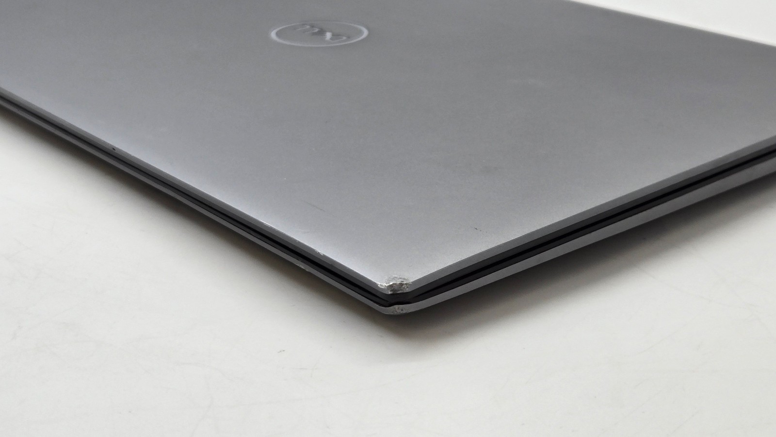 Dell Precision 5570 Touch 15″ Intel i7-12th /32GB Ram 512 NVMe NVIDIA RTX A2000
