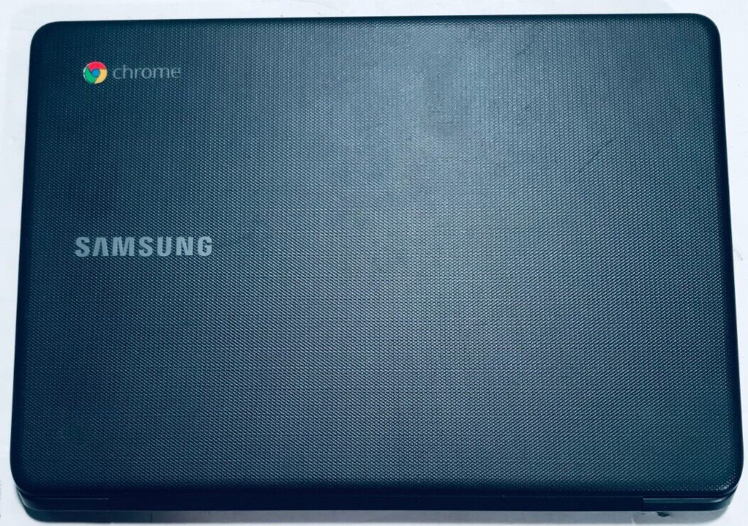 Samsung XE500 Chromebook 3 4GB 16GB SSD 11.6-Inch Laptop – Black XE500C13-K02US