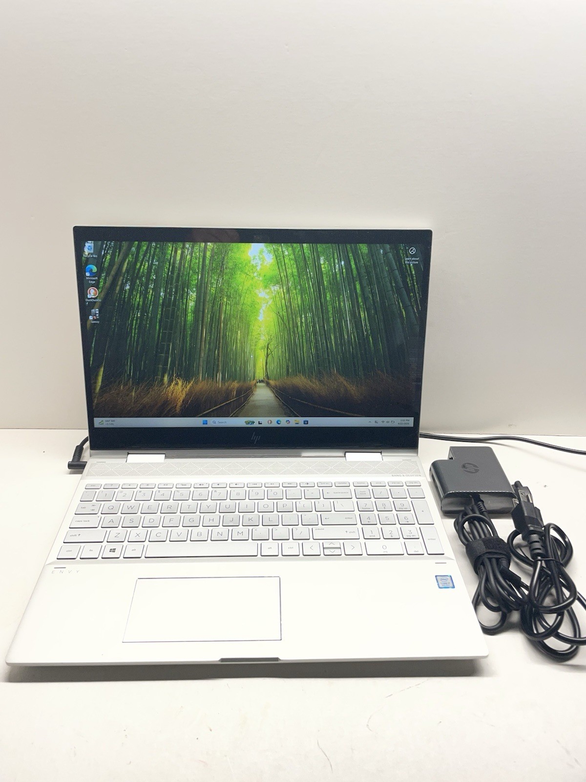 Hp Envy X360 15.6 Touchscreen Notebook Model 15t-cn100 I-7 8th Gen 1.8 GHZ 16GB