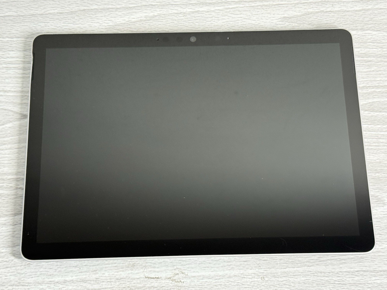 Microsoft Surface Go 2 – Intel Pentium 4425Y 4GB Ram 64GB SSD Windows 10