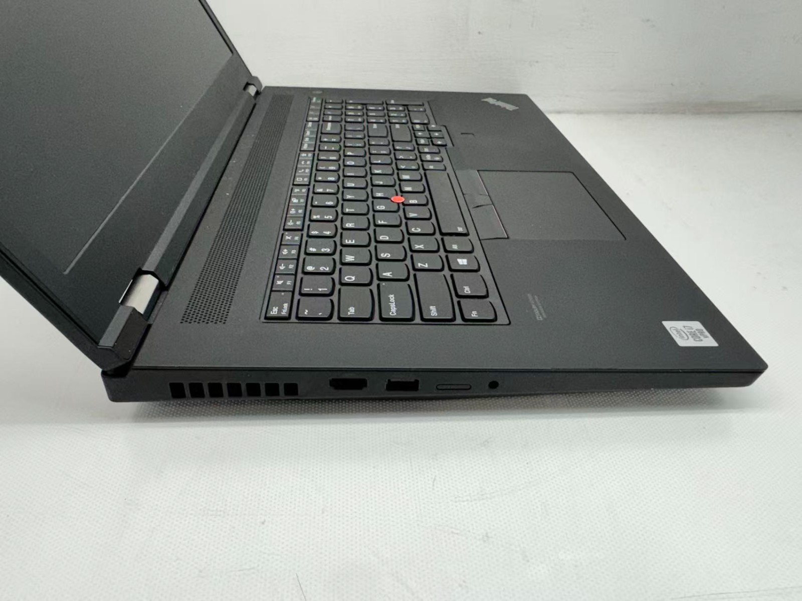 ThinkPad P17 Gen1 17.3″ i7-10850H@2.7GHz 16GB RAM NVIDIA T1000 BIOS LOCKED*Read*