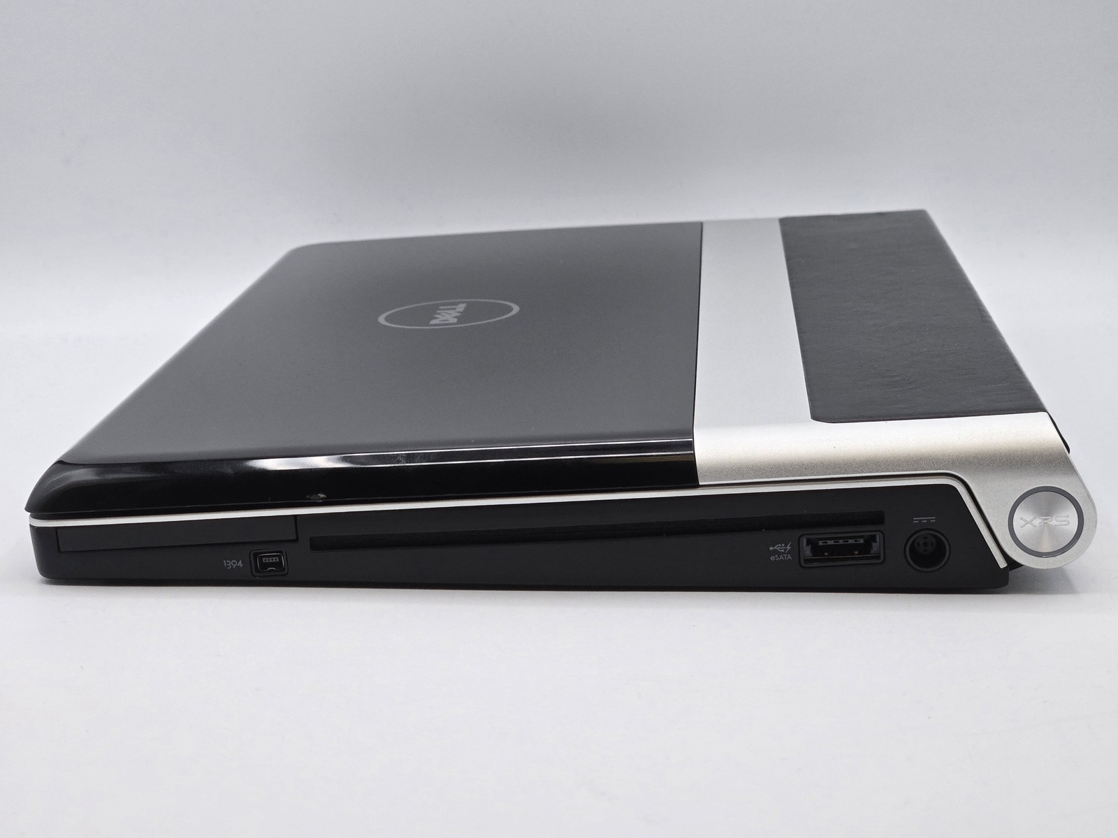 Dell Studio XPS M1340 13″ 2 DUO P8800 128GB 2GB W10 GeForce G210M Backlit DVD