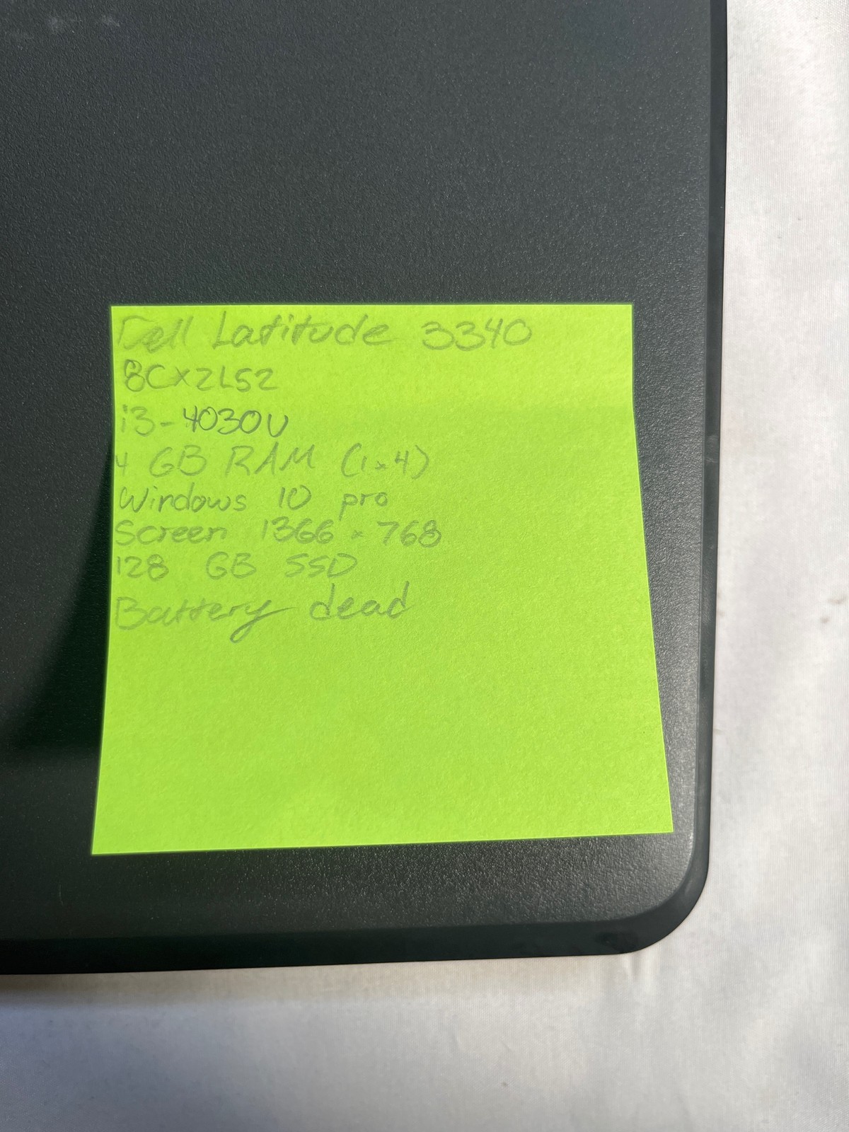 Dell Latitude 3340 i3-4030U 1.9GHz 4GB 128GB SSD 13.3″