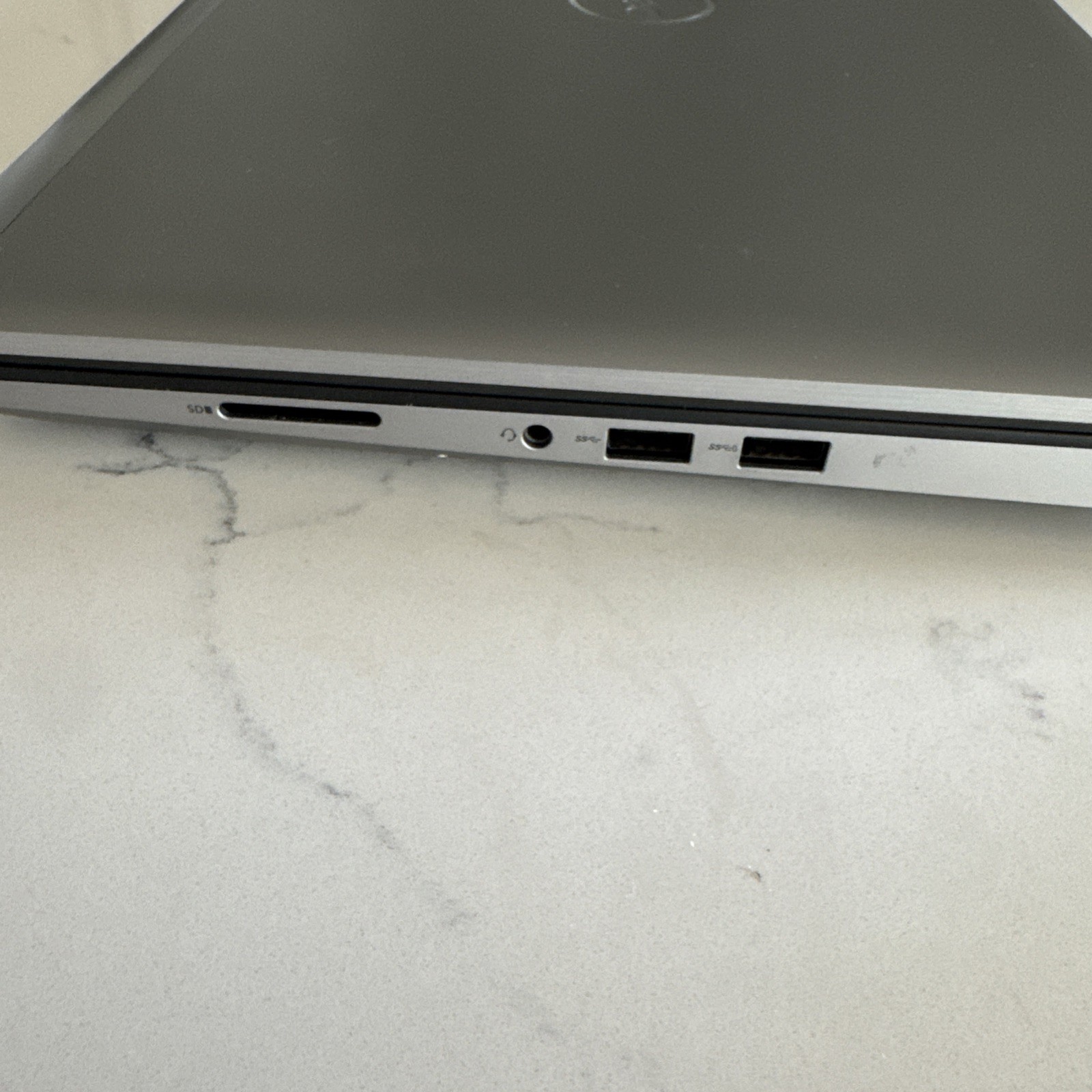 Dell Precision 7560 | Intel i9-11950H | 32GB RAM | 477GB storage