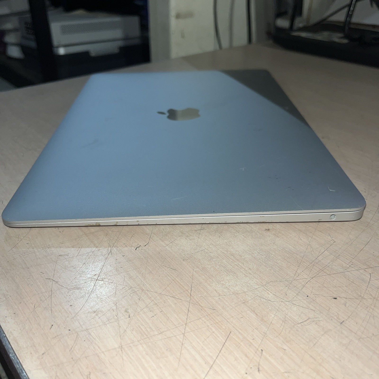 APPLE MACBOOK AIR 13″ SCISSOR, 2020 CORE I3-1000NG4 1.1GHZ 8GB RAM 256SSD