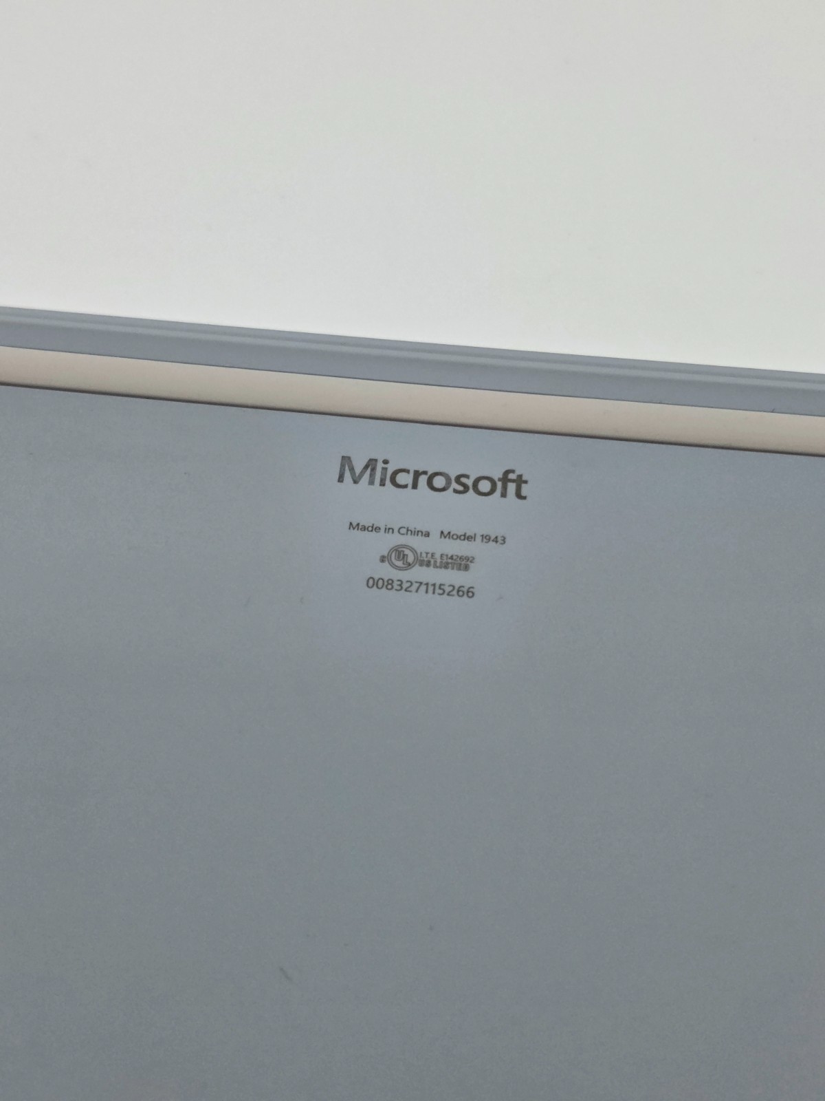 Microsoft Surface Laptop Go i5-1035G1 8GB 128GB SSD Win 11 TouchScreen FAST SHIP