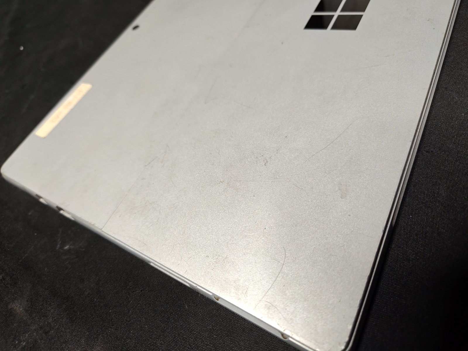 Microsoft Surface Pro 5 1796 Intel i5-7300U 8GB RAM 256GB SSD Windows 11