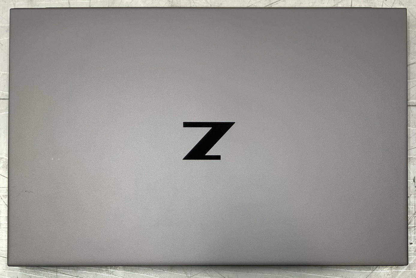 HP ZBook Studio 15 G8 Intel i7-11850H 512GB NVMe 32GB DDR4 RTX A2000 *READ