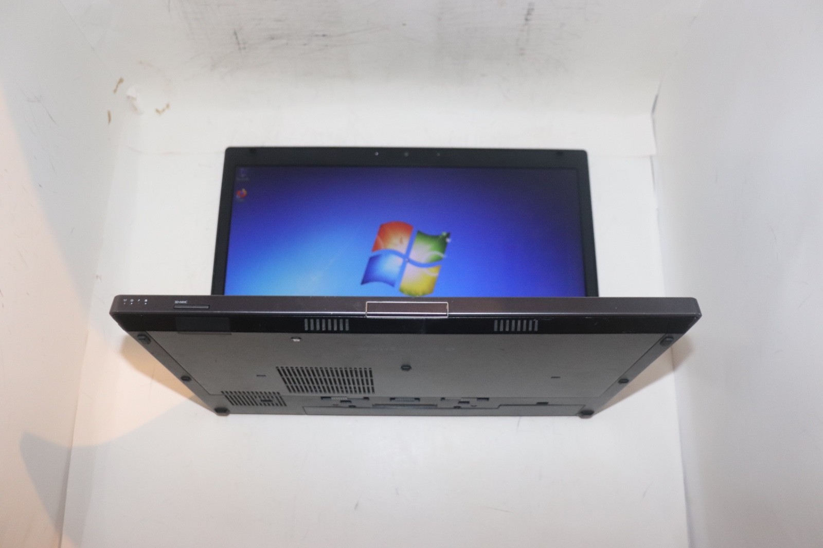 HP EliteBook 8770w|Intel Core i5@2.60 GHz|8GB RAM|1 TB HDD|Win 7 Pro|Webcam