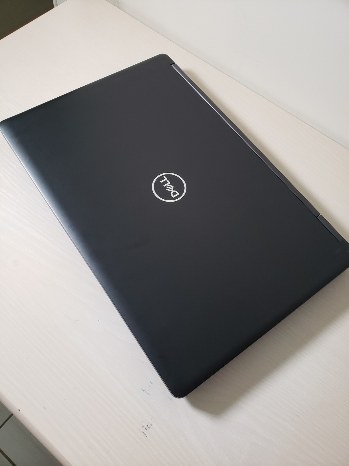 Dell Precision 3530 15” (32GB RAM, 1TB SSD Intel Core i7-8750H 2.2GHz) Laptop