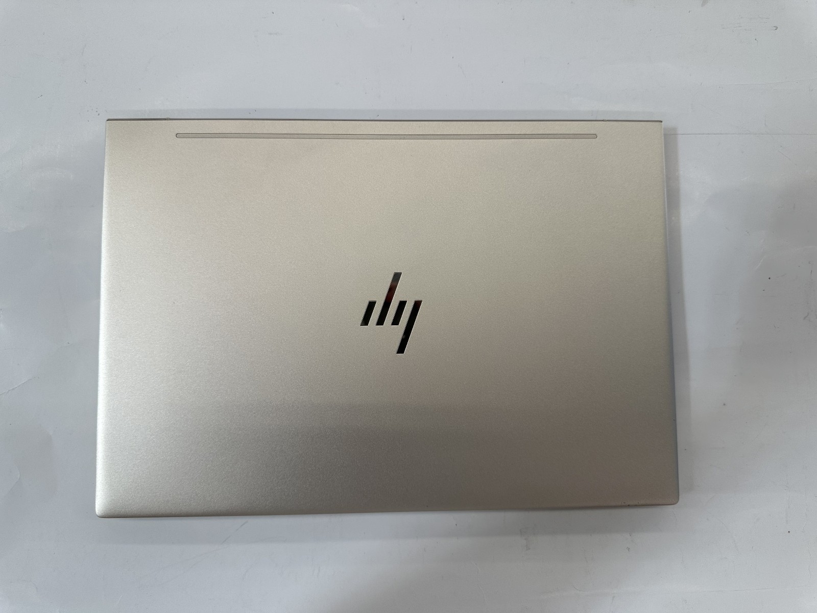 HP 13.3″ ENVY 13-ah0075nr i5-8250U 1.80 GHz 8GB RAM 128GB SSD Win 11 Pro