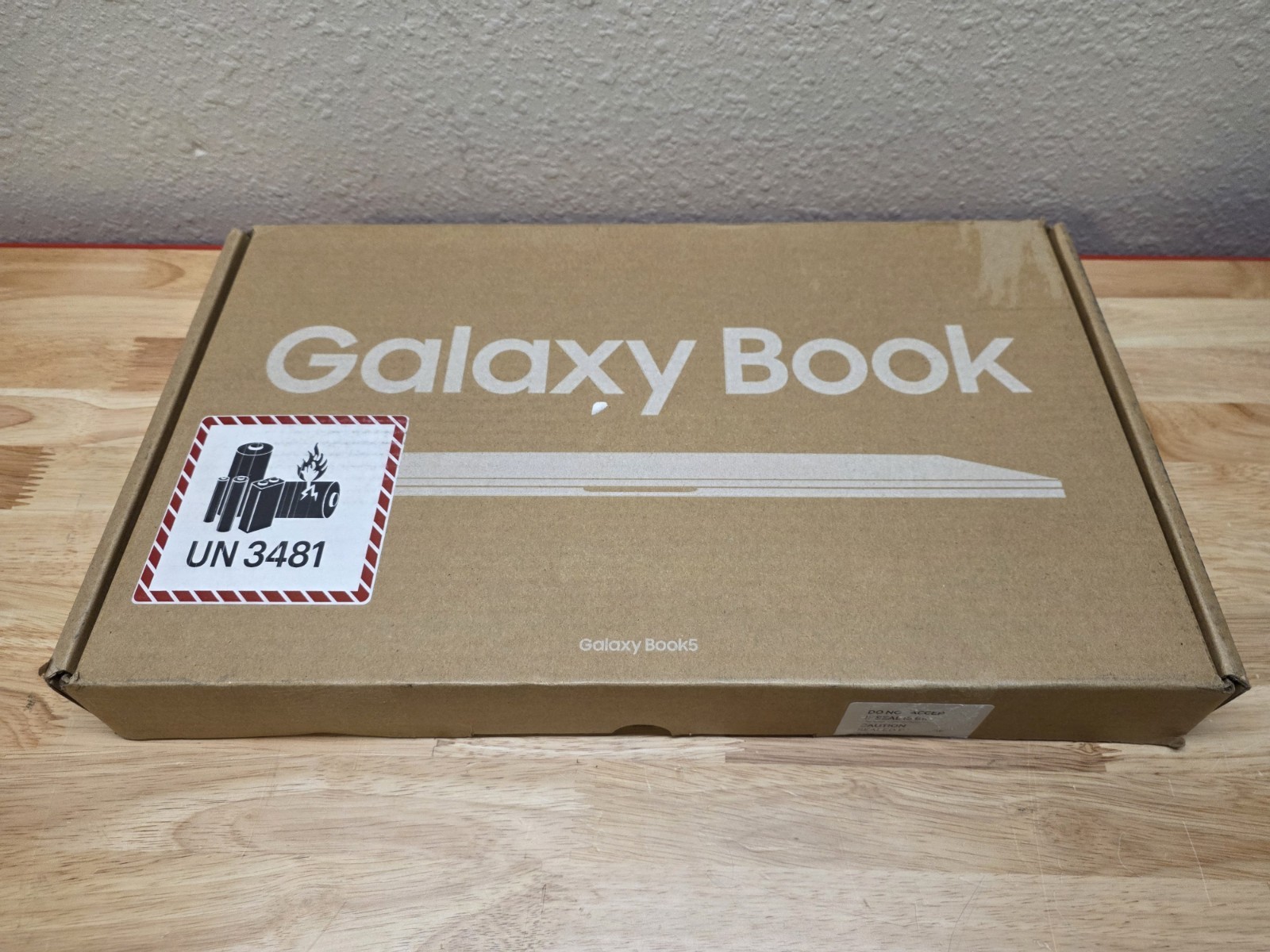 Samsung Galaxy Book5 15.6″ FHD IPS Laptop Intel Core Ultra 7 16GB 512GB SSD