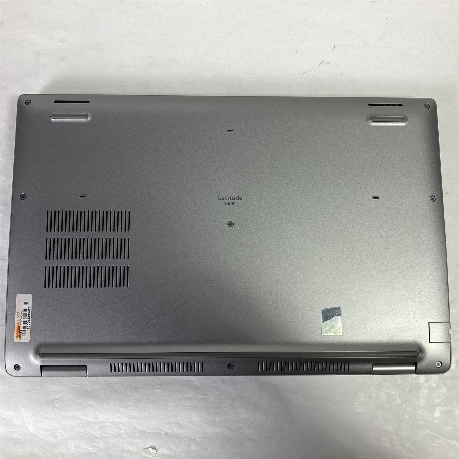 Dell Latitude 5530 15.6″ Laptop Core i5-1235U 1.3GHz 16GB 256GB NVMe SSD -Win 11