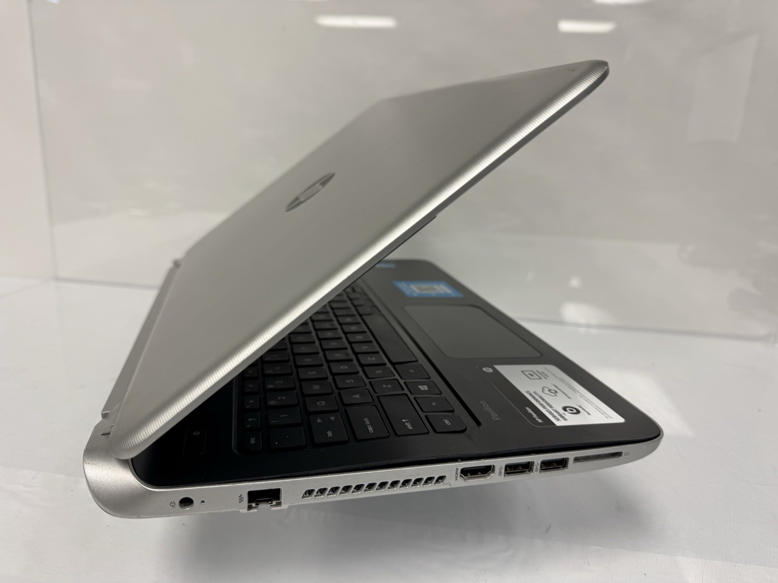 HP Pavilion 15-P100DX Notebook i7-4510U 2.00GHz 6GB Ram No HDD #1