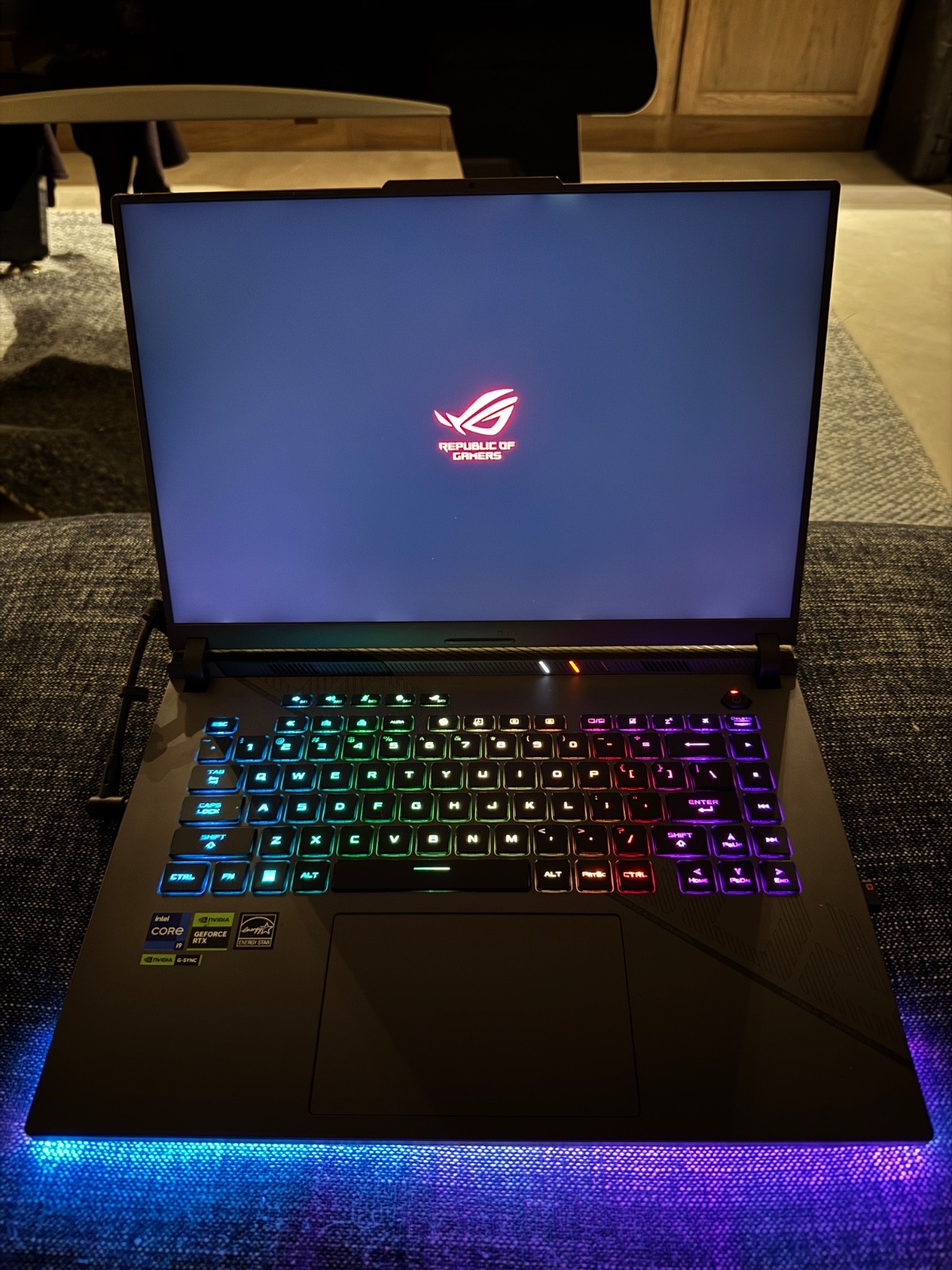ASUS ROG Strix G16 16” (1TB SSD Intel Core i9-13980HX 2.2GHz 32GB RAM)…