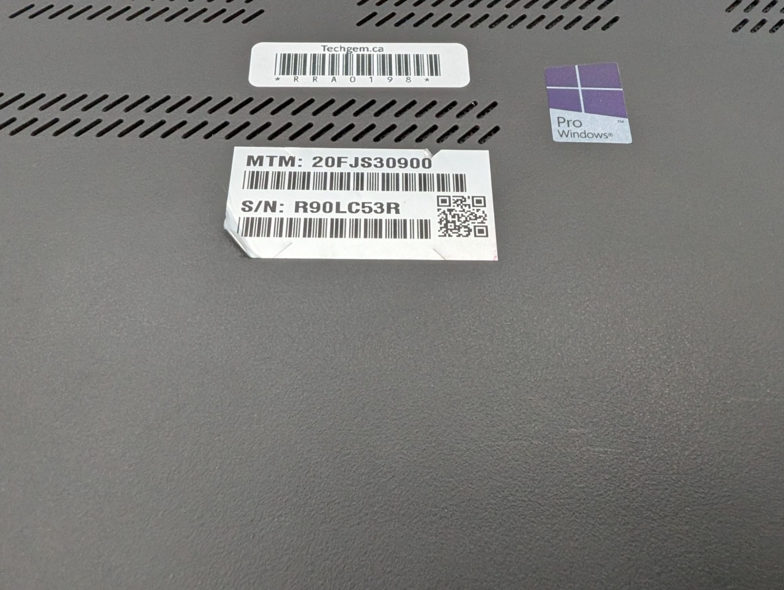 Lenovo ThinkPad T560 15.6″ Screen Intel Core i7-6600U 2.60 GHz 4GB RAM Laptop